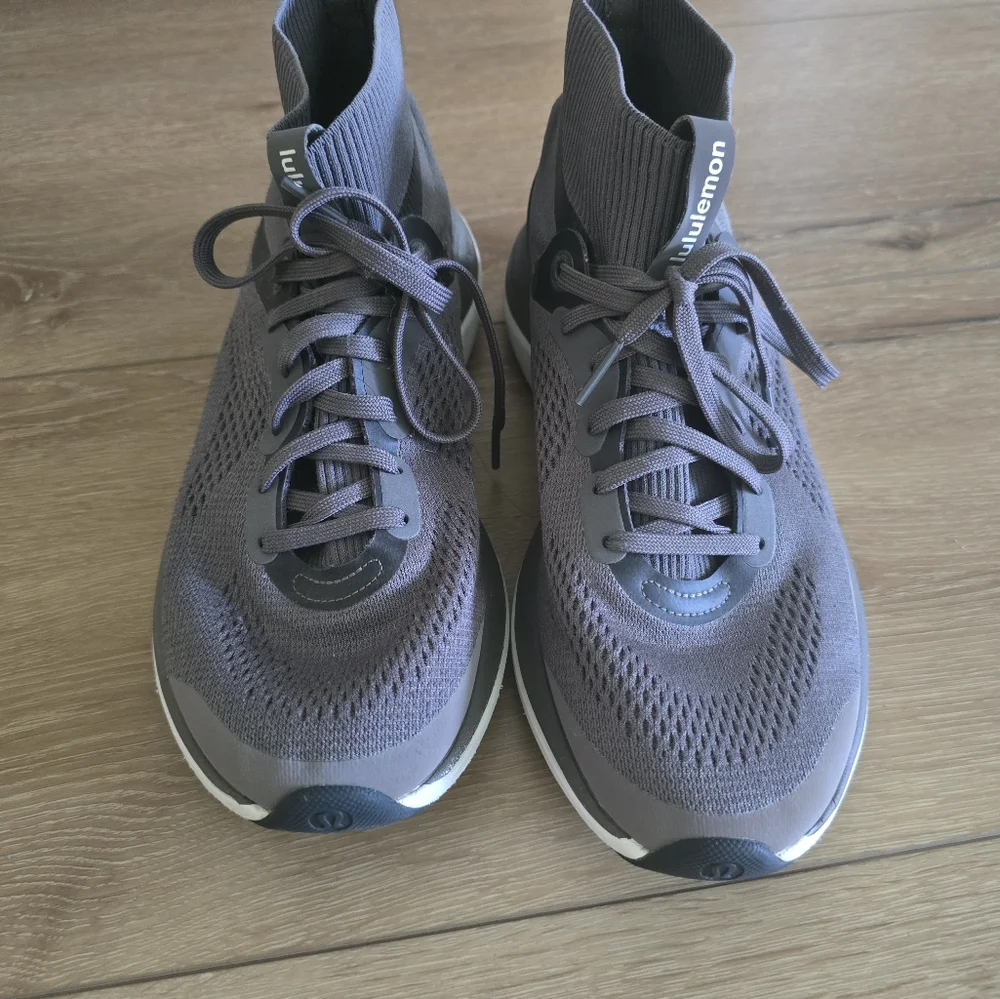 Lululemon Chargefeel Mid Workout Shoes - Picture 2 of 10